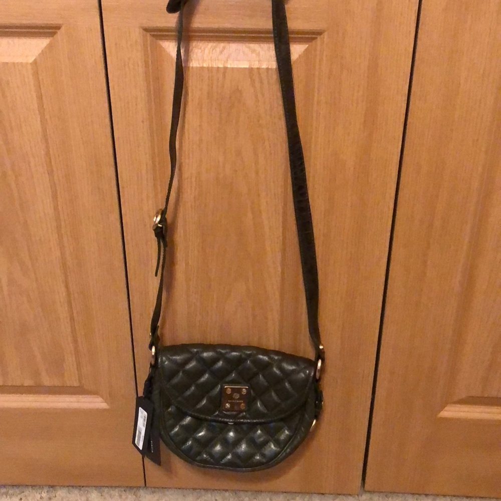 Francesco Biasia Green leather purse